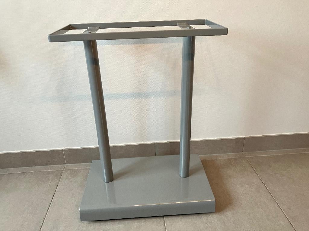 Vogelkooi met staander op wielen, Dieren en Toebehoren, Vogels | Hokken en Kooien, Ophalen, Zo goed als nieuw, Aluminium, Vogelkooi