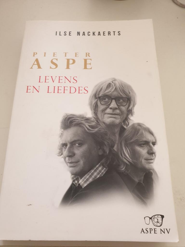 Ilse Nackaerts - Pieter Aspe : Levens en Liefdes, Ophalen of Verzenden, Zo goed als nieuw, Ilse Nackaerts