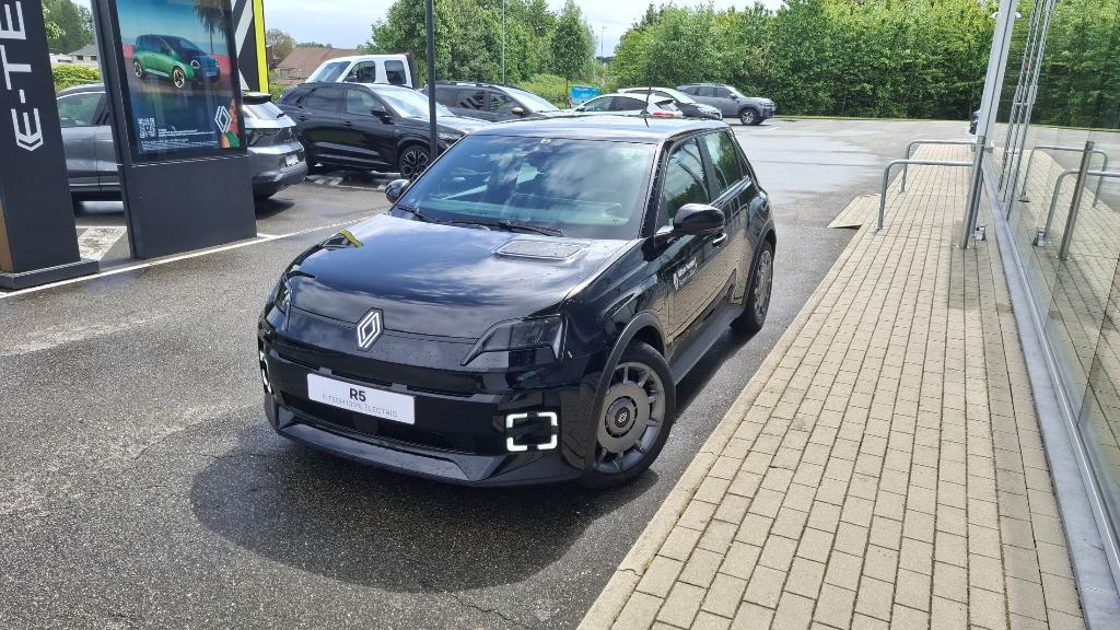 Renault R5 Full Electric EV 88 kW / 40kWh, airco, sensoren A, Auto's, Renault, Stof, Euro 6, Zwart, 5 zetels