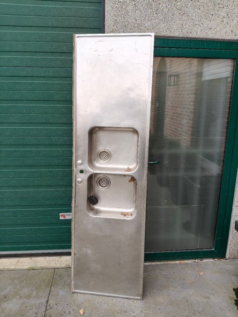 comptoir de bar, bar, évier d'accueil, cuisine extérieure, Enlèvement, Utilisé