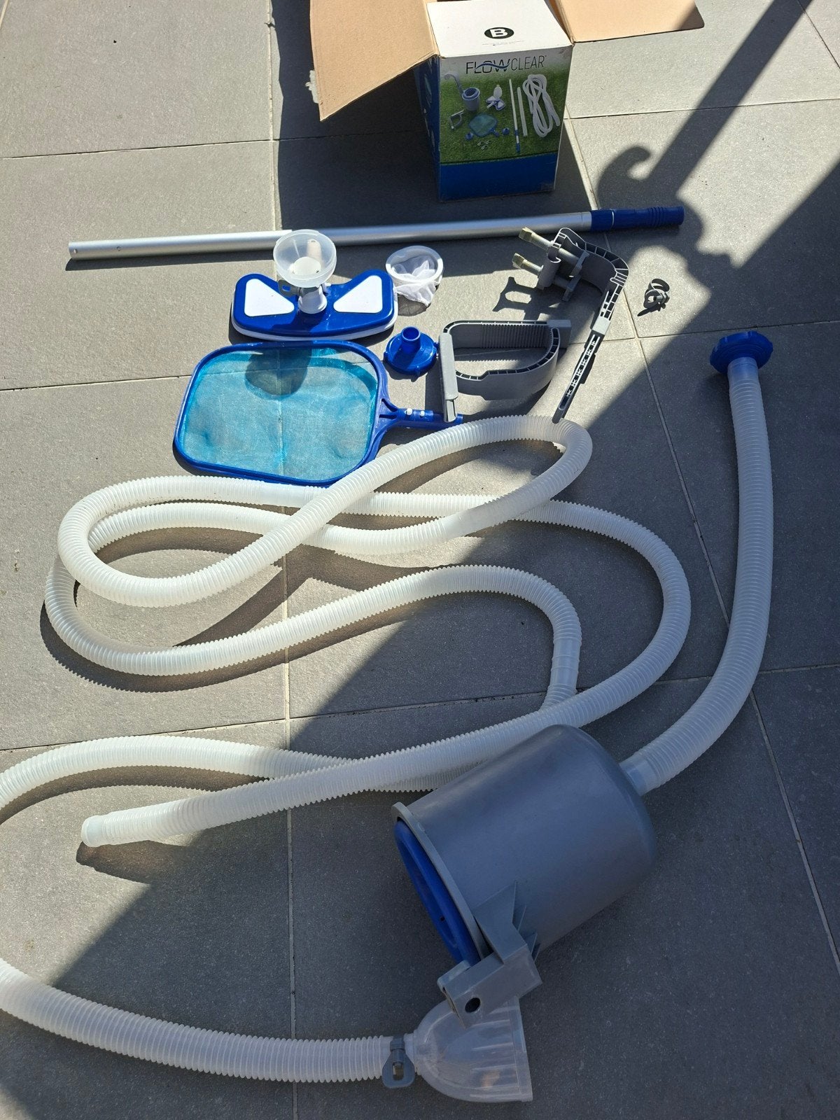 Bestway  deluxe Zwembadreinigingsset, Enlèvement, Skimmer ou Écumeur de surface