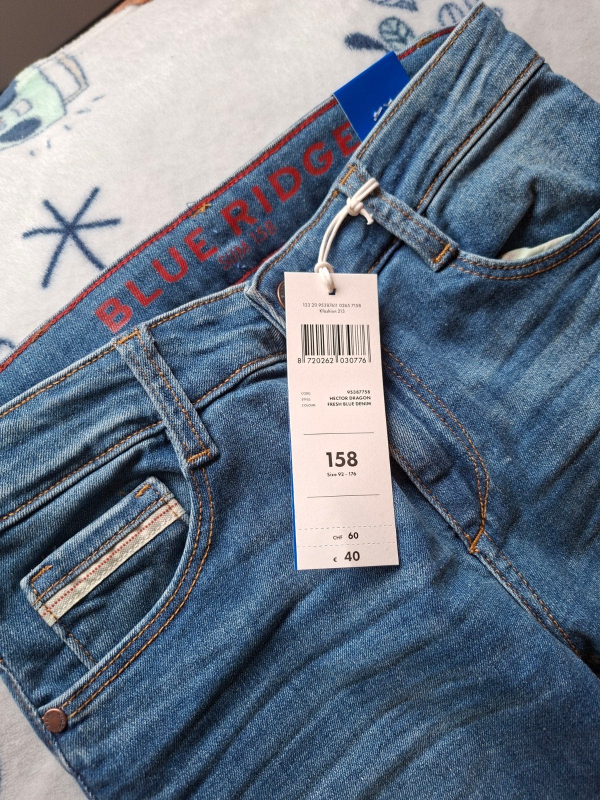 Nieuwe broek voor jongens.WE fashion  merk, Kinderen en Baby's, Ophalen, Maat 158