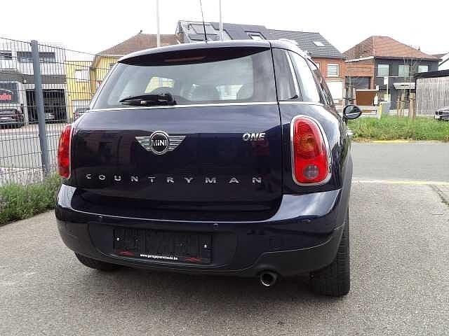 MINI One Countryman Mini Countryman 1.6i One, Autos, Capteur de stationnement, Achat, Entreprise, Boîte manuelle