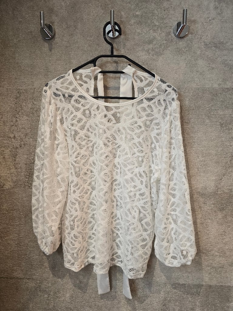Bloes witte kant met satijnen strik achteraan Medium, Ophalen of Verzenden, Zo goed als nieuw, Maat 38/40 (M), Wit
