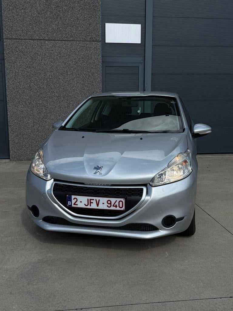 Peugeot 208, Autos, Achat, Noir, Cruise Control, 3 portes