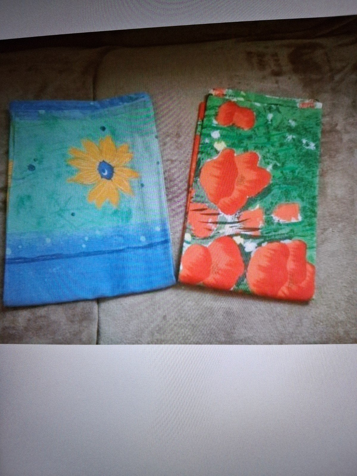 NEUF-Vintage Deux taies à fleurs Coquelicots/Marguerites, Enlèvement ou Envoi