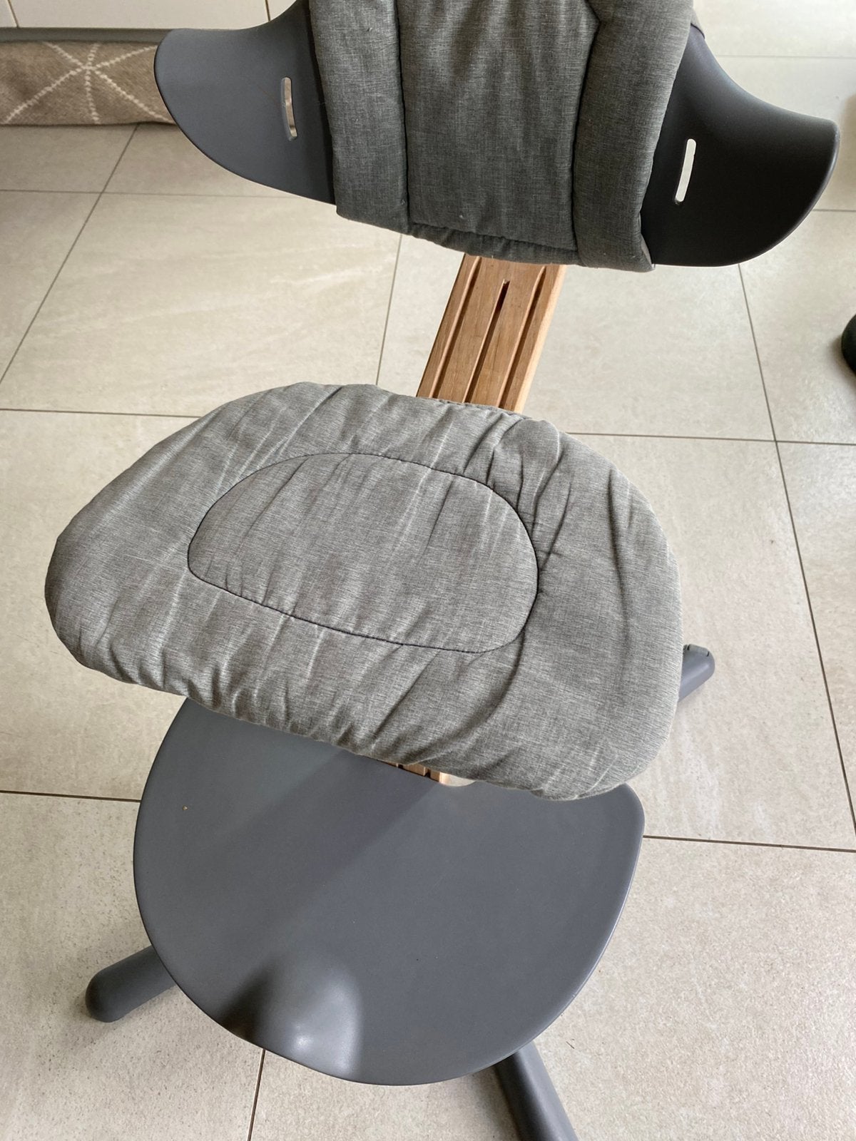 Stokke nomi kinderstoel, Enlèvement, Utilisé, Chaise de table