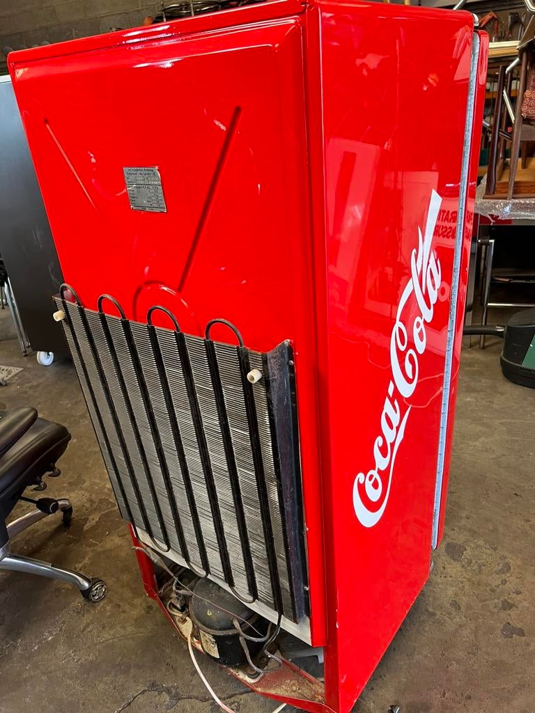 Vintage Coca cola Zanussi Tropic system 70 ties, Ophalen of Verzenden, Zo goed als nieuw