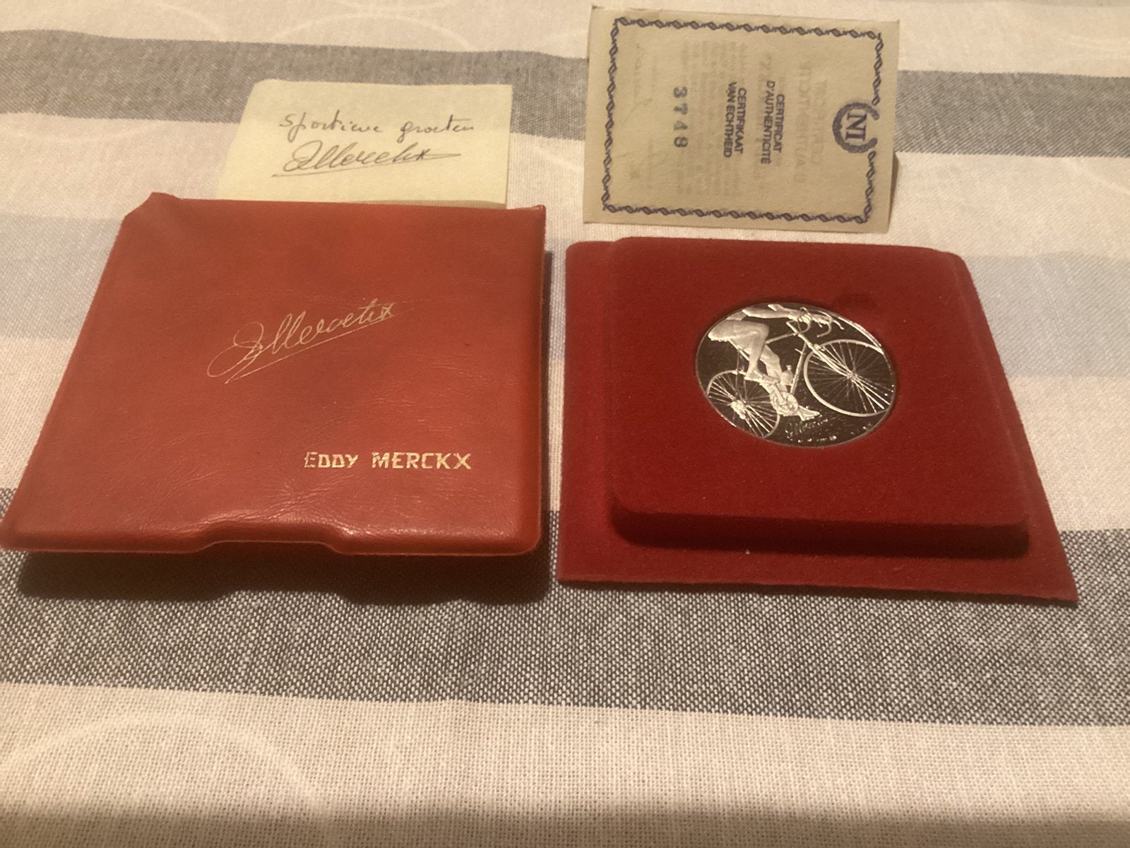 Zilveren Eddy Mercks wielrenner Munt .enkel ophalen ., Sports & Fitness, Cyclisme, Enlèvement, Comme neuf