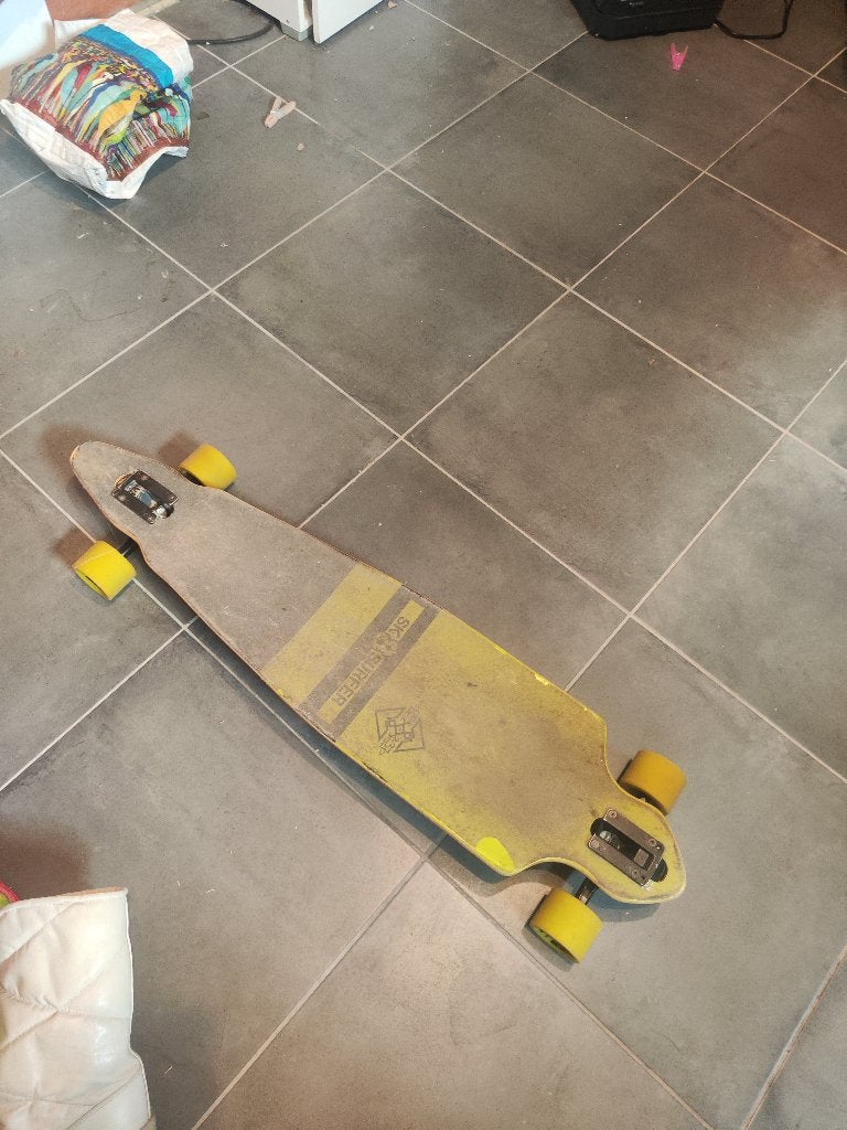Longboard/Skateboard Sky Surfer - Jaune/Usagé, Sports & Fitness, Skateboard, Enlèvement, Utilisé, Skateboard, Longboard