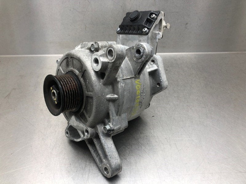 DYNAMO V-Snaar Hyundai Ioniq (|3739003900|), Hyundai Motor Deutschland GmbH, Gebruikt, Kaiserleipromenade 5
63067  Offenbach am Main, DE