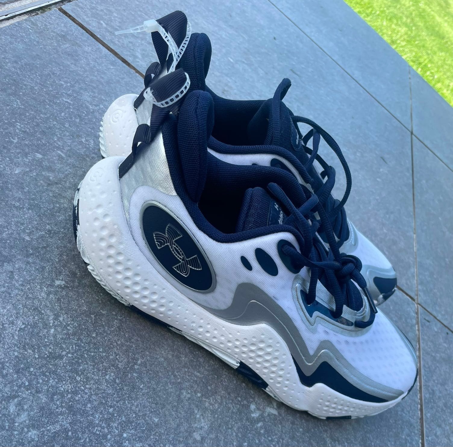 basketball under Armour, Enlèvement ou Envoi