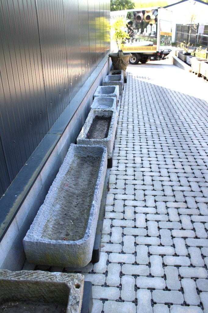bac ou auge en pierre bleu , jardinière , grand choix !!, Pierre, 30 à 60 cm, Enlèvement, Utilisé