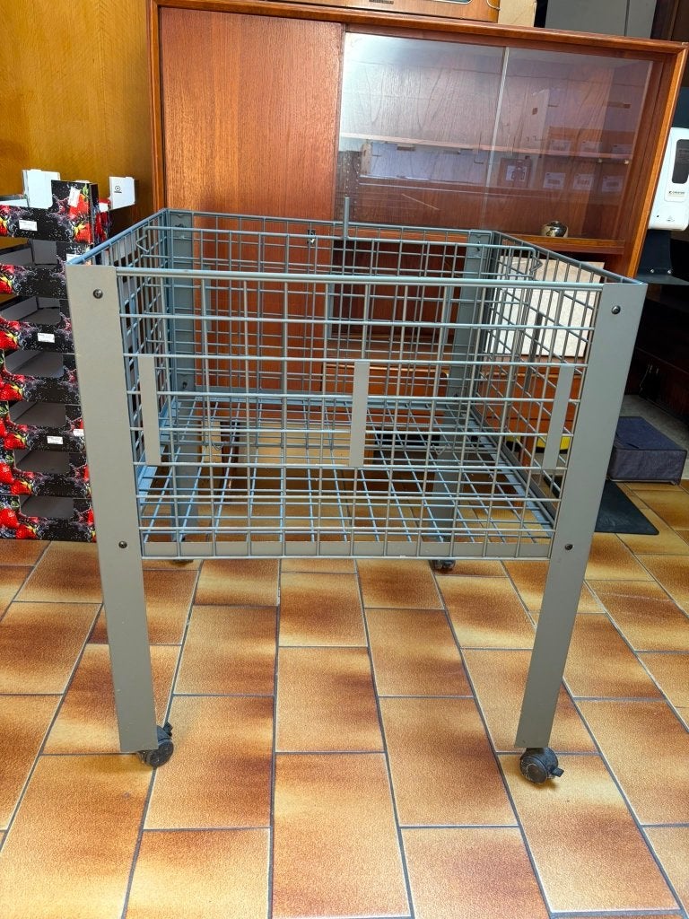 Rek voor ballen, Ophalen, Zo goed als nieuw