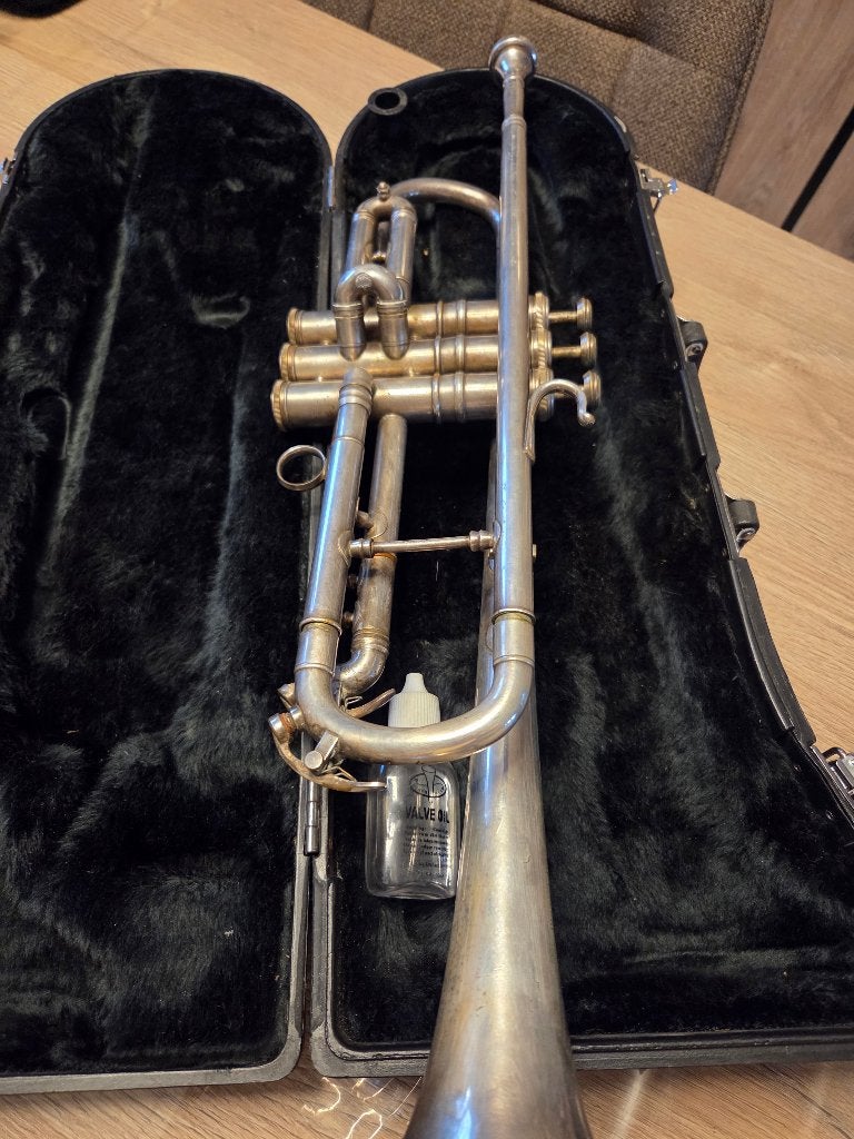 Trompette, Muziek en Instrumenten, Ophalen, Gebruikt, Overige typen, Met koffer