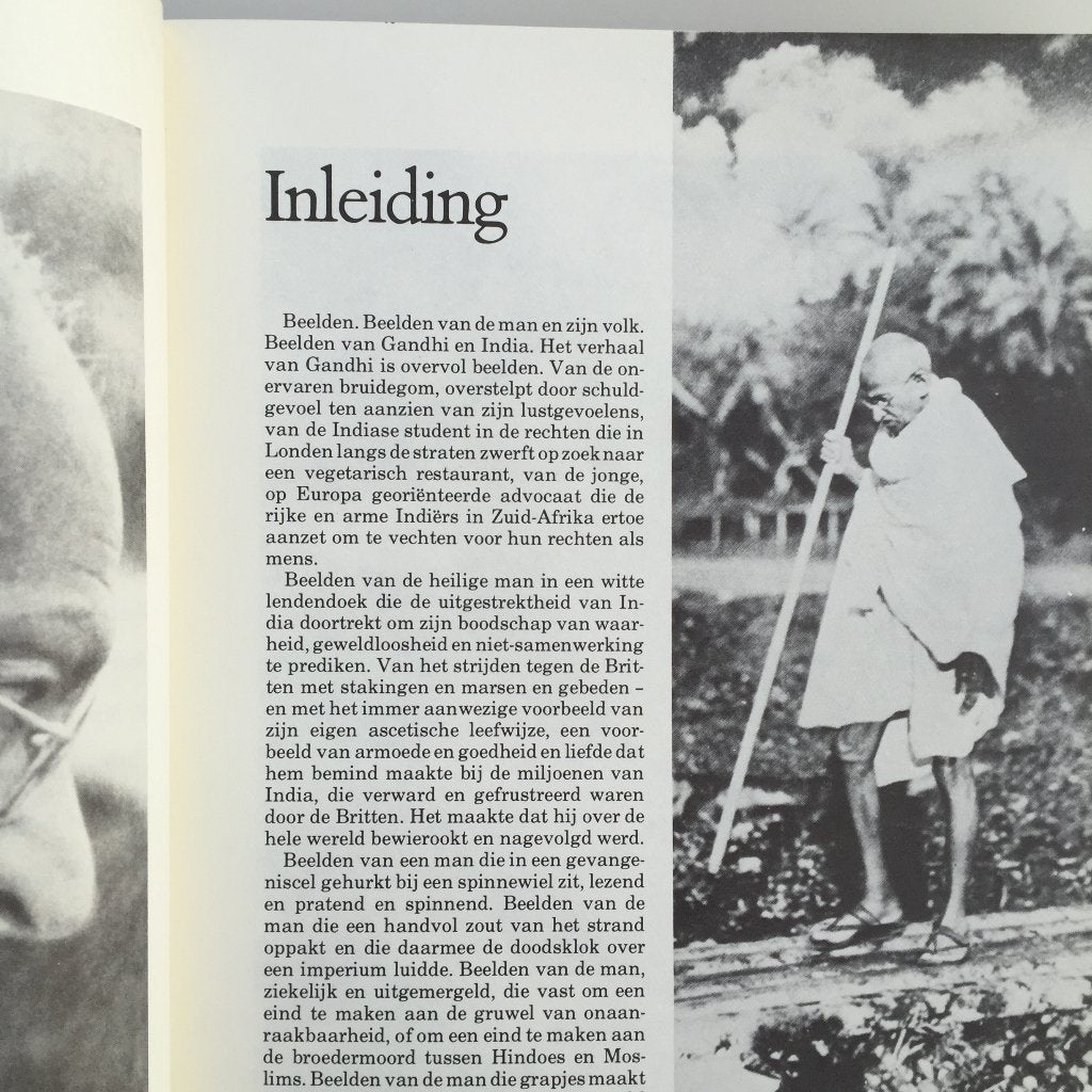 Gandhi, fotobiografie, Boeken, Geschiedenis | Wereld, Ophalen of Verzenden