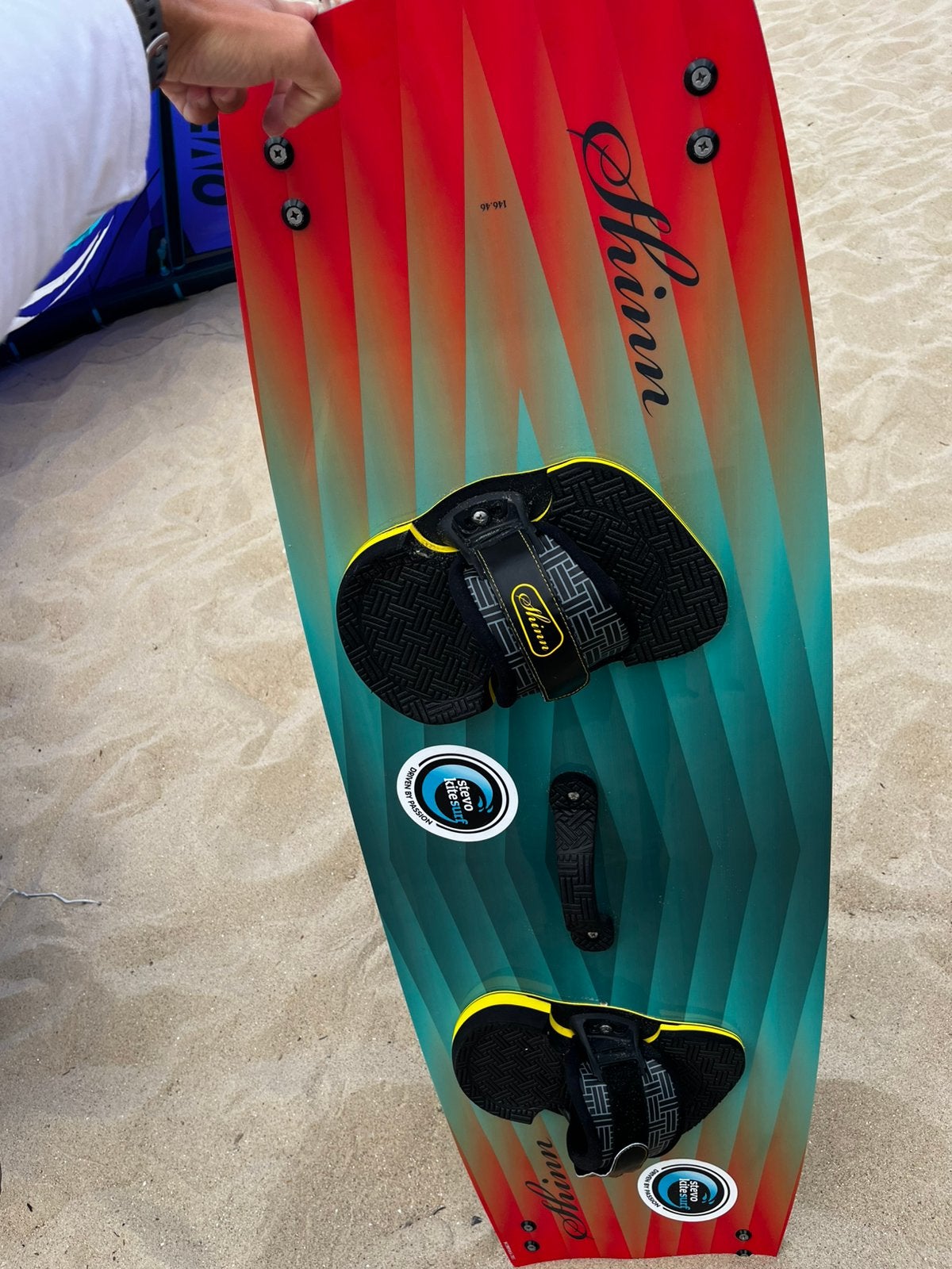Shinn Board 146/46 + straps - Zo goed als nieuw!, Watersport en Boten, Ophalen, Zo goed als nieuw