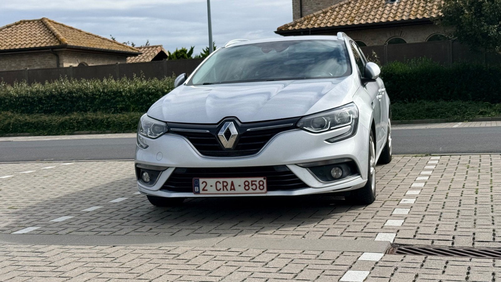 Renault Megane lV, 2018, automatisch, 1.5 diesel, euro 6b., Argent ou Gris, Achat, Euro 6, Noir