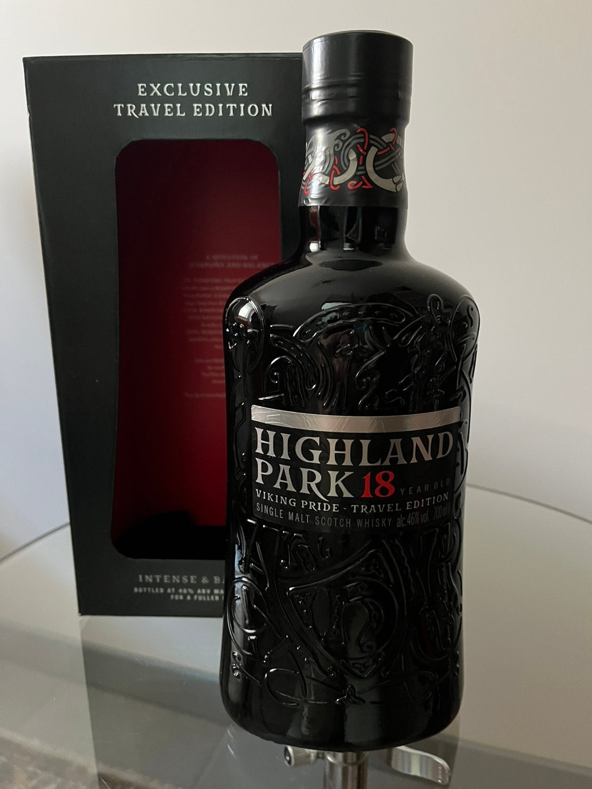 HIGHLAND PARK 18 YEARS DARK VIKING PRIDE, Ophalen of Verzenden, Zo goed als nieuw