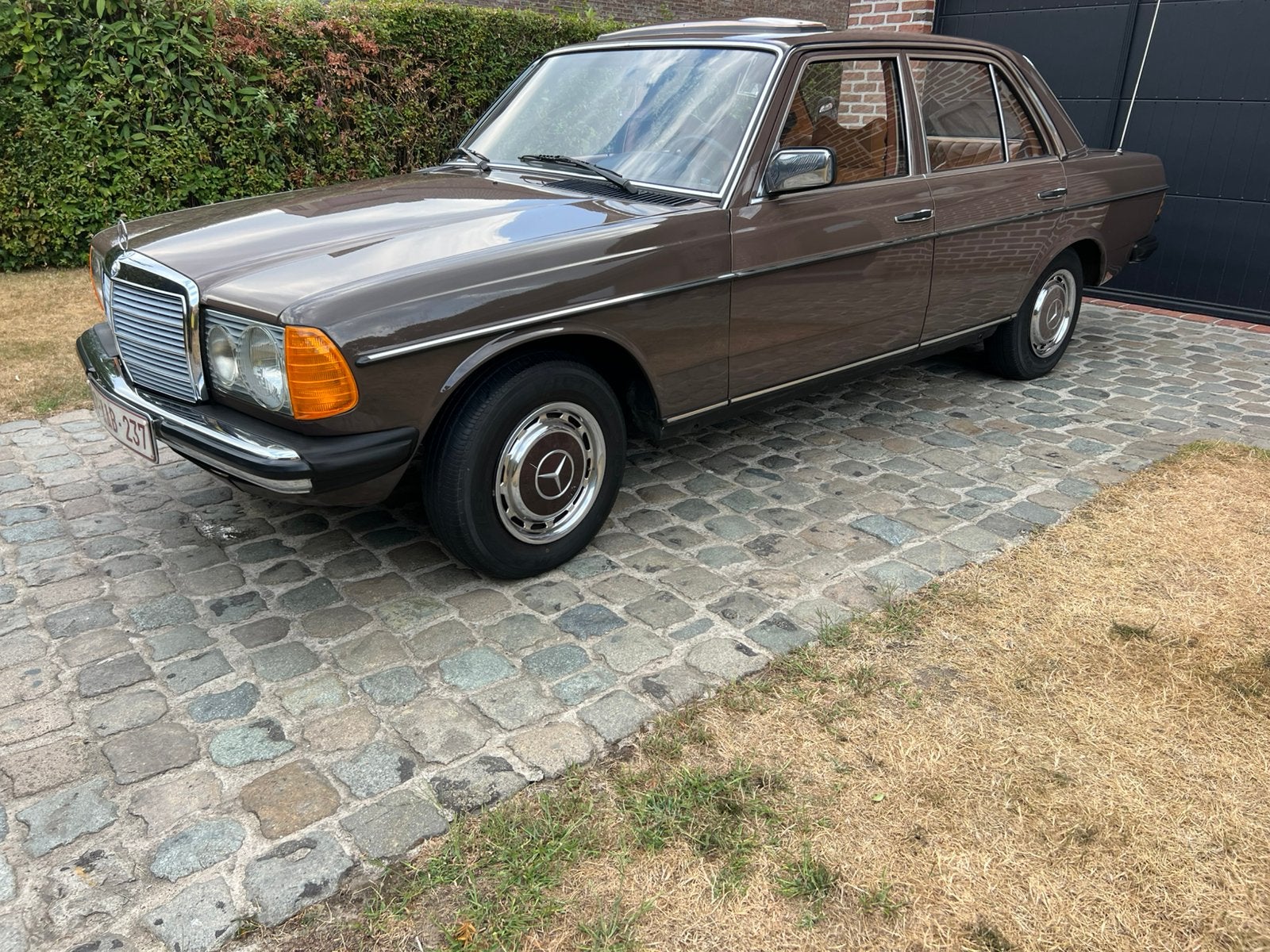 Mercedes W123 oldtimer - volledig origineel, Auto's, Mercedes-Benz, Particulier, Te koop, 5 zetels