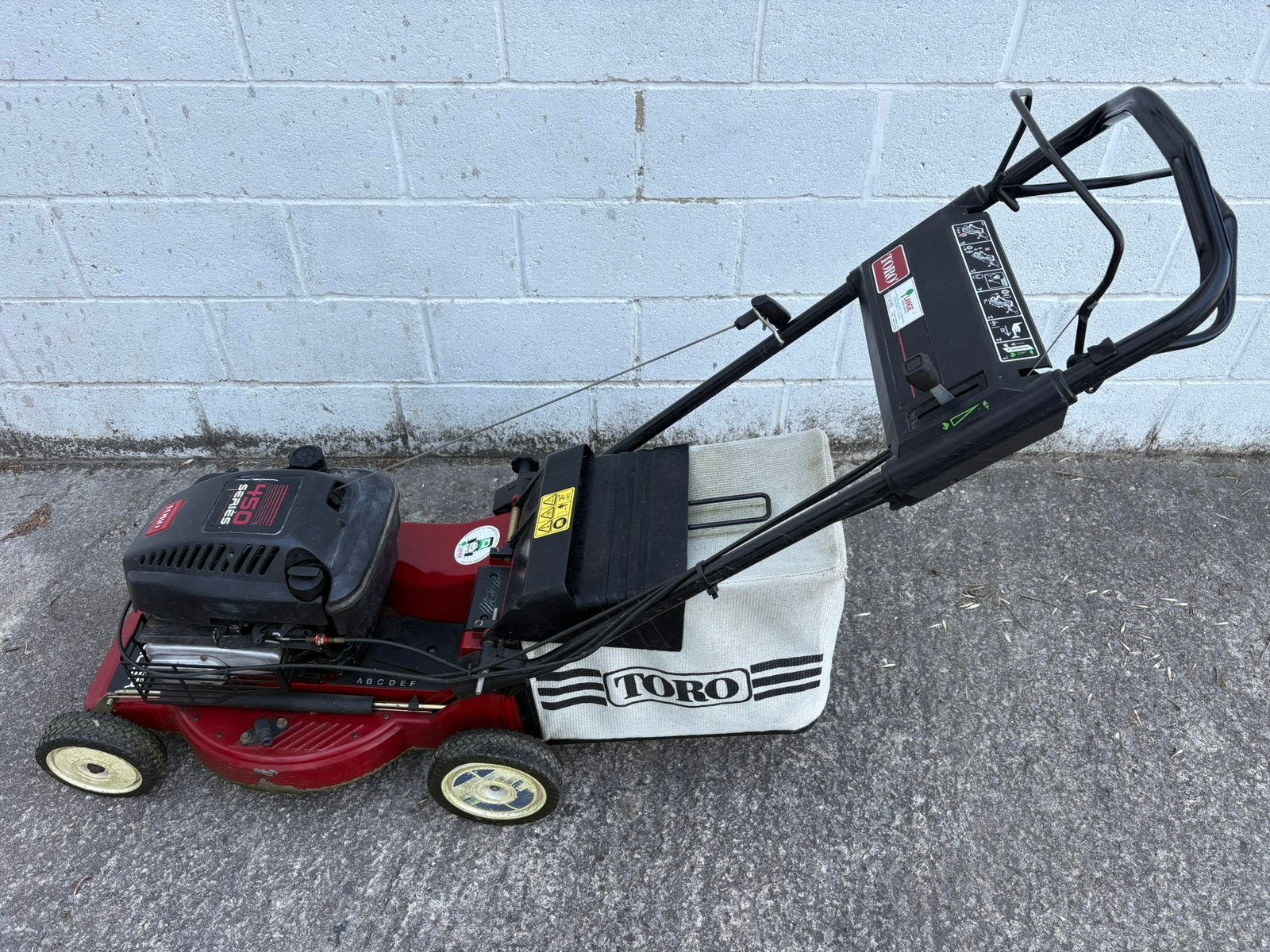 Tondeuse toro 43cm autotractée, Jardin & Terrasse, Fonction de mulching, Tondeuse rotative, Tondeuses à gazon à essence, 40 à 49 cm