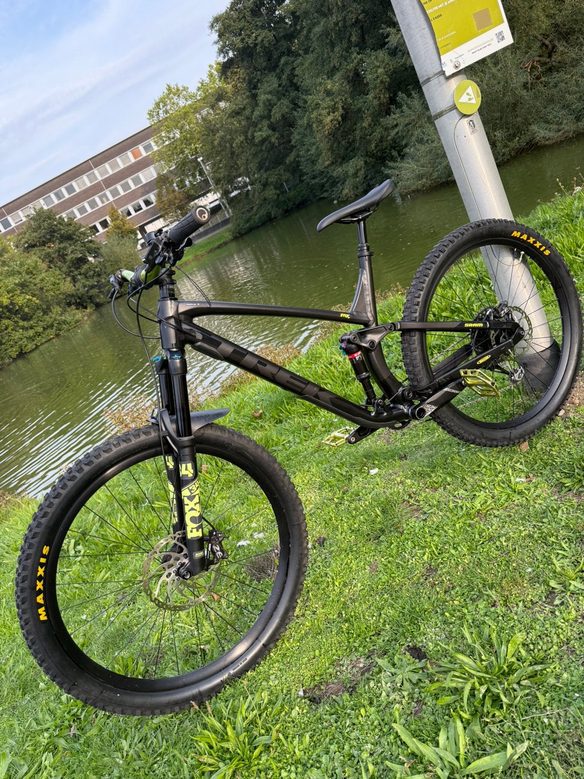 MTB - TREK FUEL EX 8 - XL, Ophalen, Zo goed als nieuw