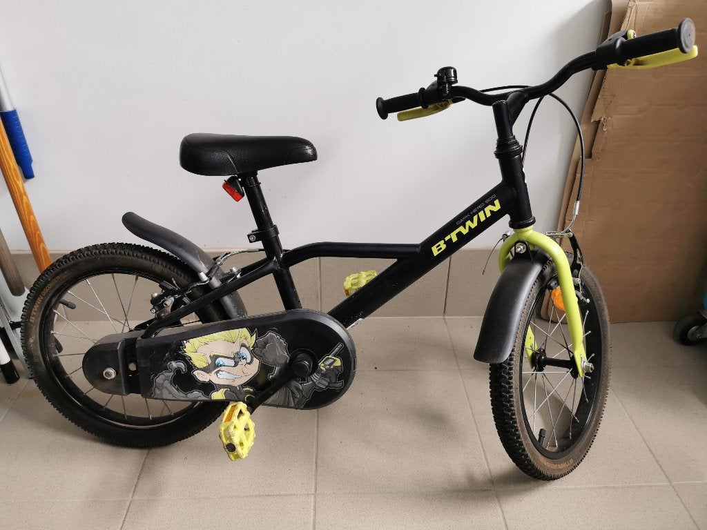 B'twin kids dark hero 500, Ophalen, Gebruikt, Btwin Decathlon, Zijwieltjes