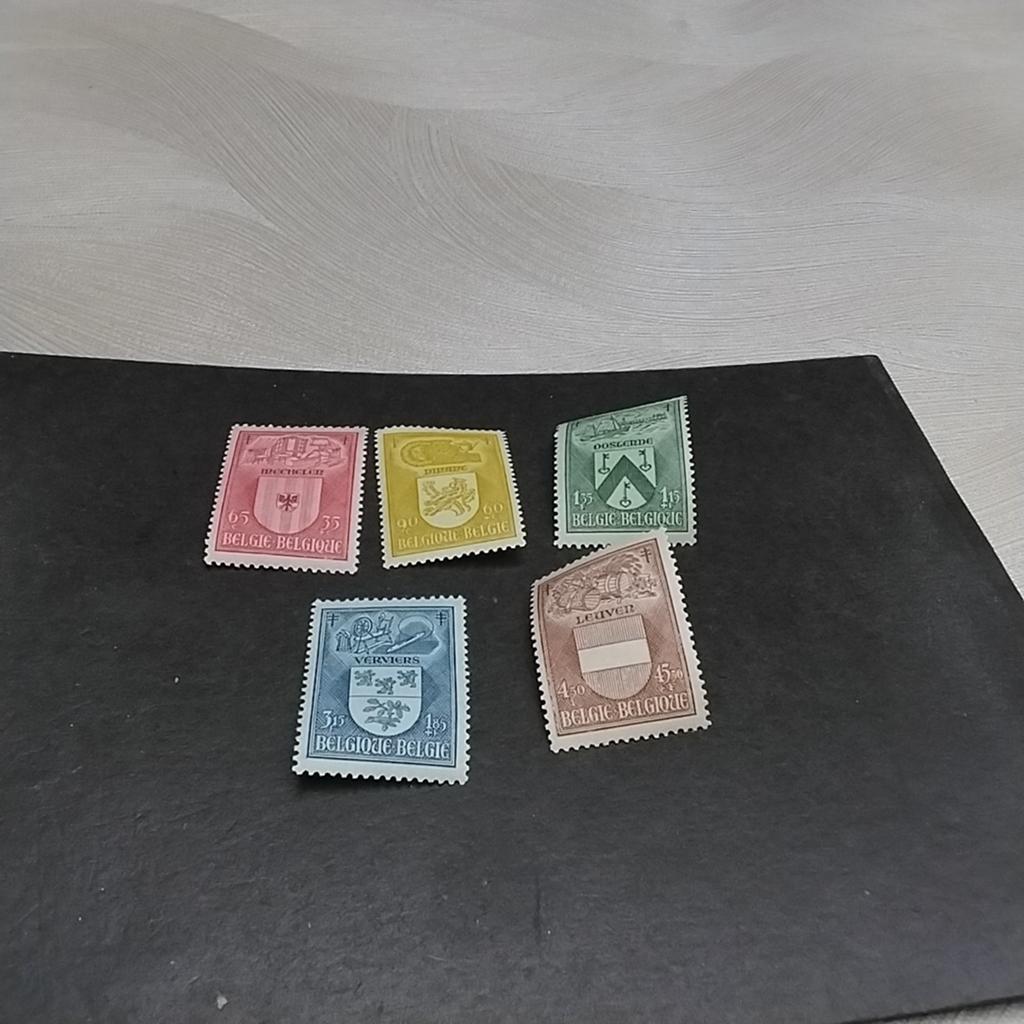 BELGIE 743/747 scharnier met cote 15,00 €, Ophalen of Verzenden