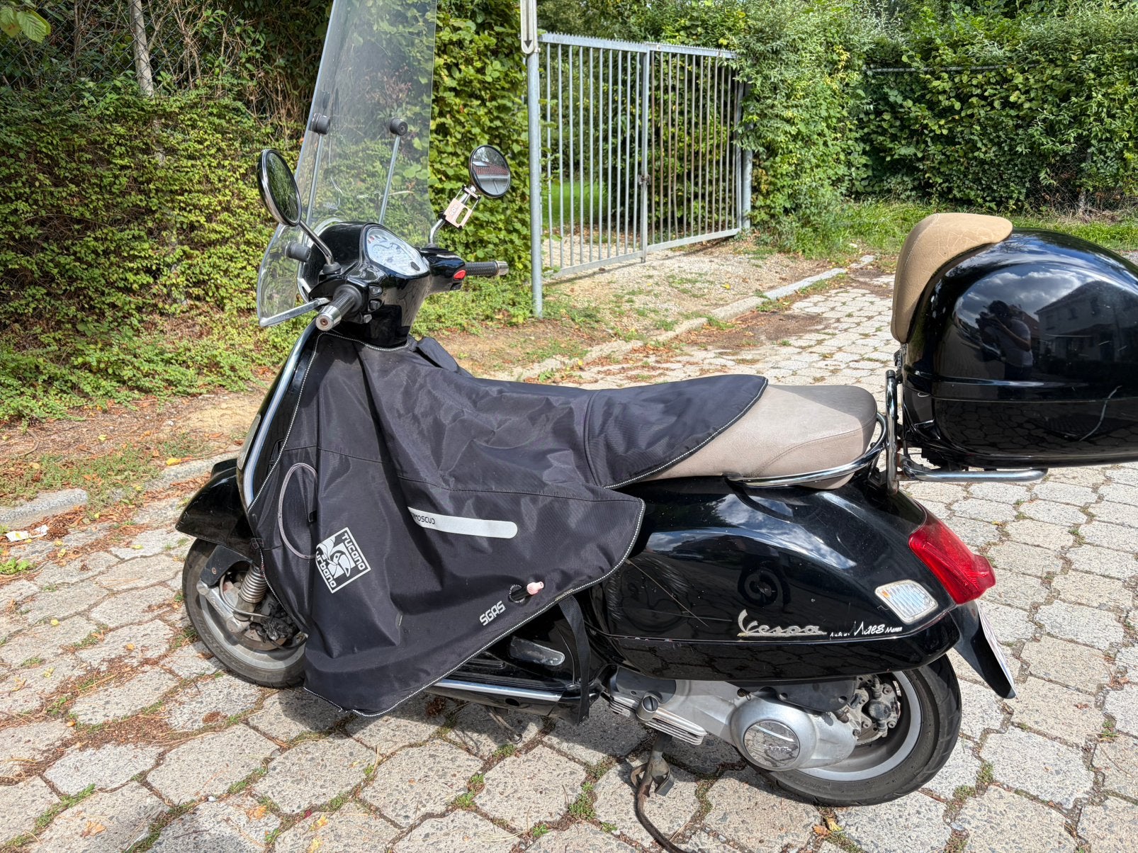 Vespa GTS 125cc - full accessoires, Ophalen, Gebruikt, Overige modellen