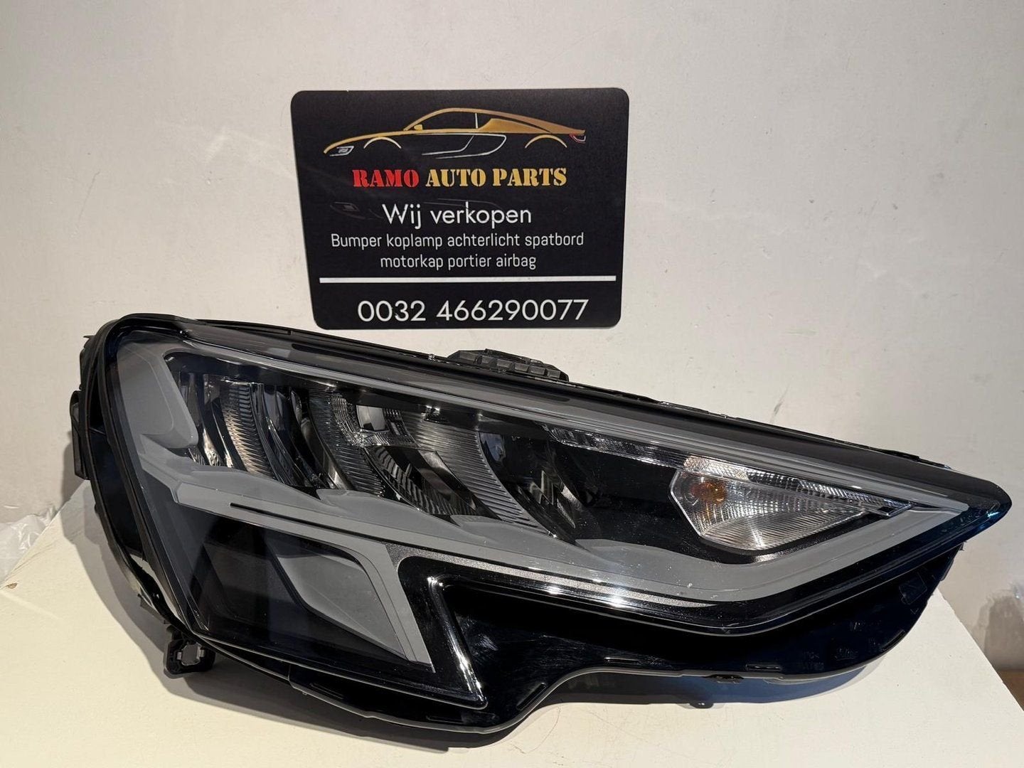 AUDI A3 8Y LED KOPLAMP RECHTS VOOR 8Y0941012