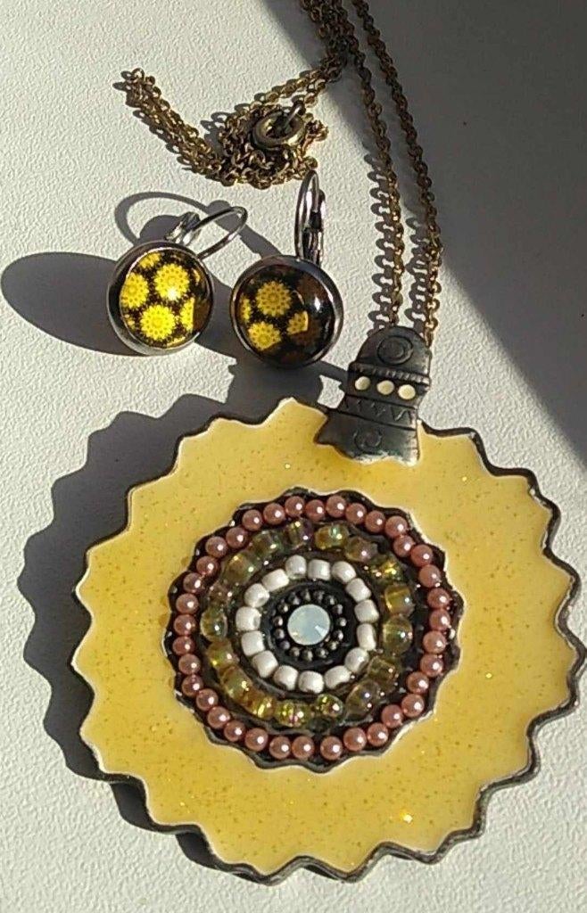ketting en oorringen geel, Bijoux, Sacs & Beauté, Colliers, Enlèvement ou Envoi, Jaune