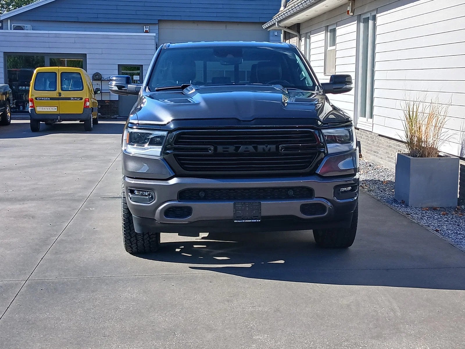 Dodge Ram Dodge RAM 1500 Laramie night (bj 2024, automaat), Automaat, 4 deurs, Gebruikt, Leder