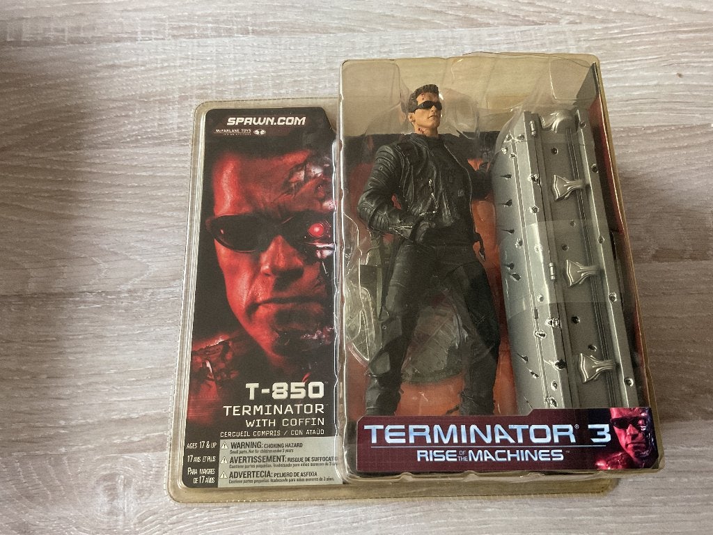 Terminator 3 coffin scene Arnold schwarzenegger, Ophalen
