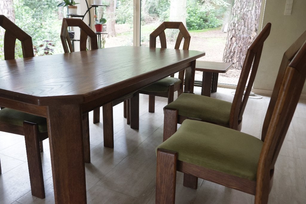 Stoelen (eikenhout met velours zitting), Ophalen, Bruin, Strak klassiek, Zo goed als nieuw