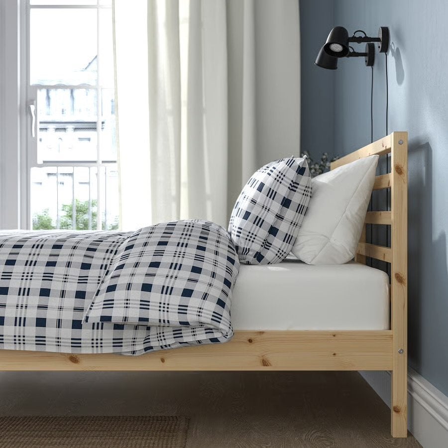 IKEA Bed Tarva 1m60 + Lönset lattenbodems, Huis en Inrichting, Ophalen, Tweepersoons, Zo goed als nieuw, 200 cm