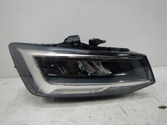 Audi Q2 81A Facelift LED Koplamp Rechts R, Enlèvement ou Envoi, Utilisé