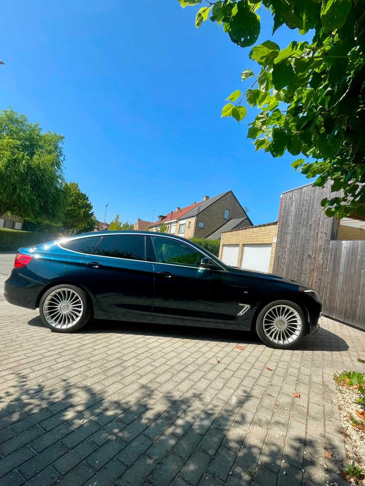 BMW320GT - 81.550KM - AUTOMAAT - BENZINE - 12/2025, Auto's, Automaat, Achterwielaandrijving, 4 cilinders, Blauw