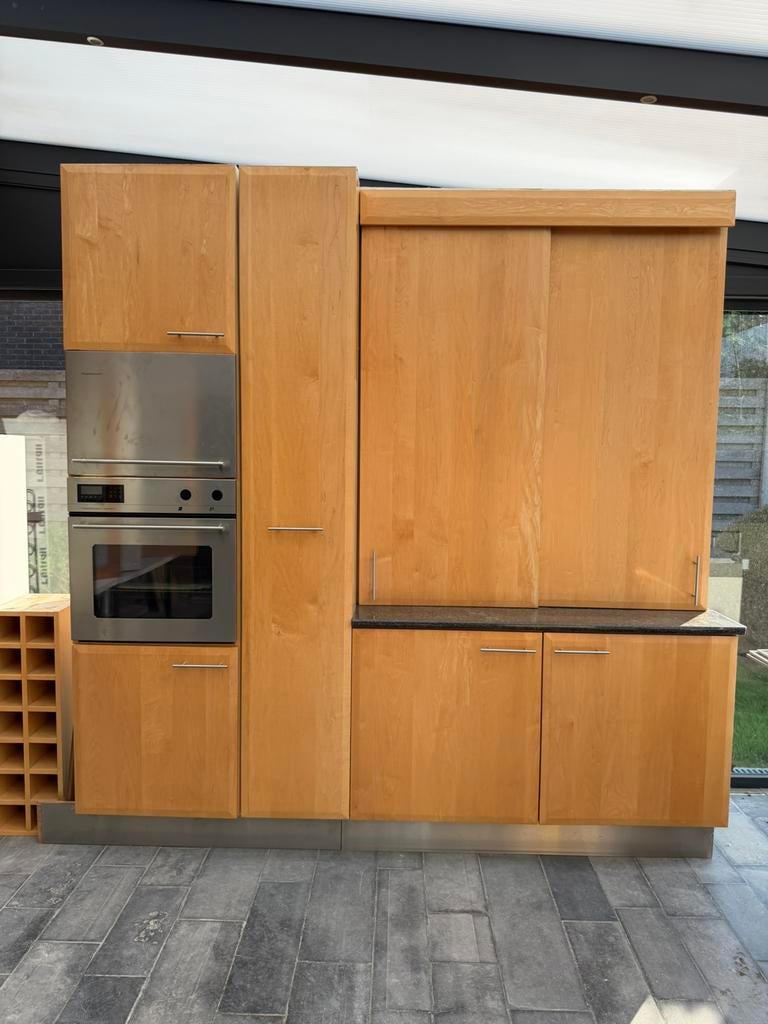 Mooie keuken met toestellen en natuursteen werkbladen, Maison & Meubles, Cuisine | Cuisines complètes, Utilisé, Cuisine d'angle