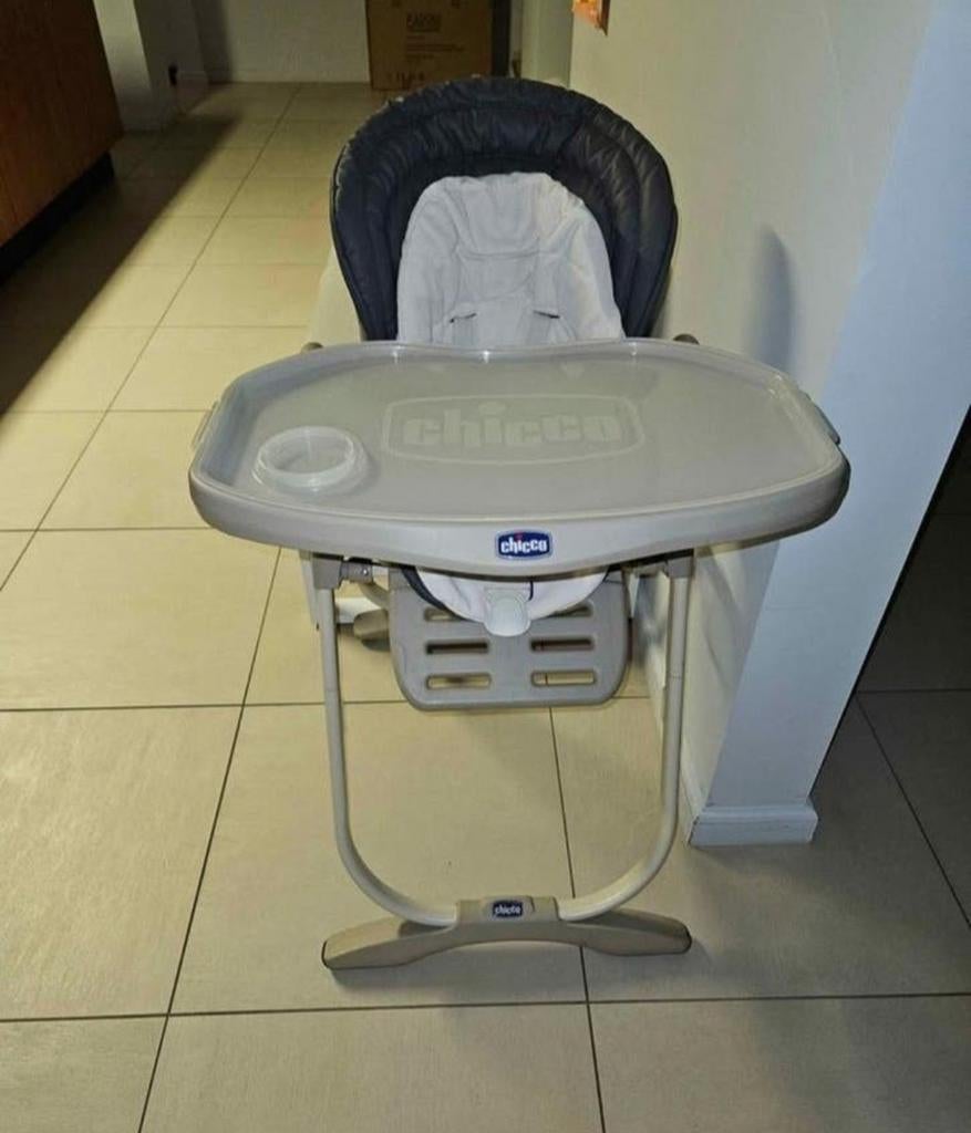 Eetstoel polly magic chicco, Kinderen en Baby's, Kinderstoelen, Ophalen