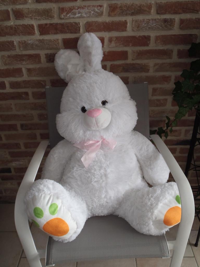 peluche grand lapin blanc, Enfants & Bébés, Jouets | Peluches, Neuf, Lapin, Disney, Blanc, Enlèvement ou Envoi
