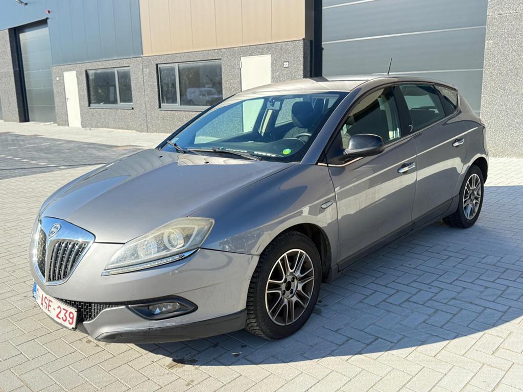 Lancia Delta - 1.6 diesel - Euro 5a - Automaat, Auto's, Lancia, Bedrijf, Delta, Airbags, Airconditioning, Elektrische ramen, Mistlampen