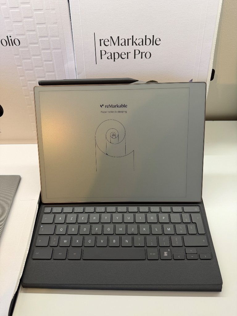 Remarkable Paper Pro met Book Folio EN Type Folio, Ophalen, Multi-touch, Zo goed als nieuw, Remarkable Paper Pro