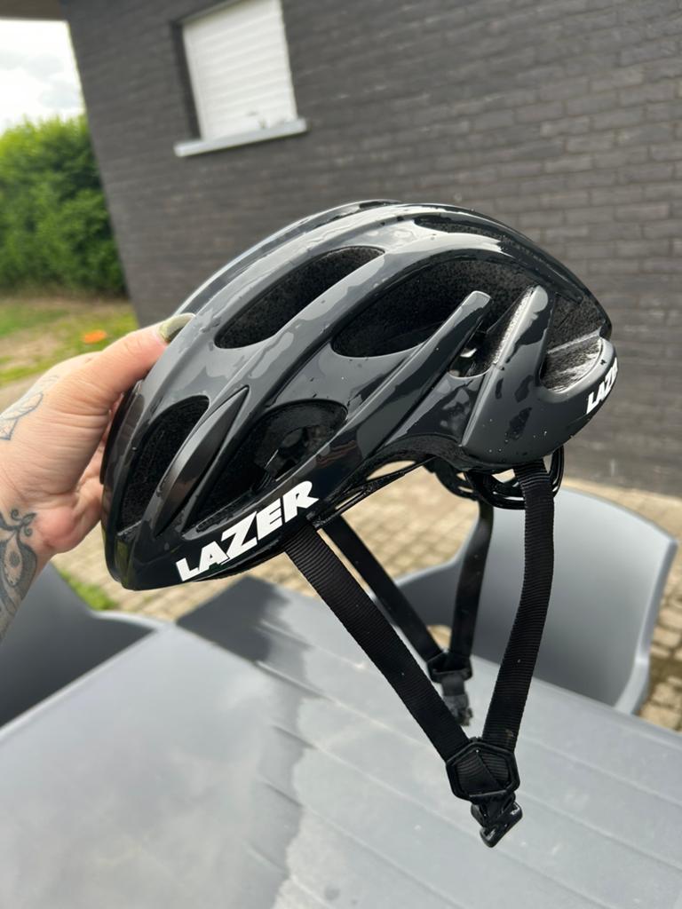 Zwarte lazer koershelm, Ophalen, Gebruikt, M