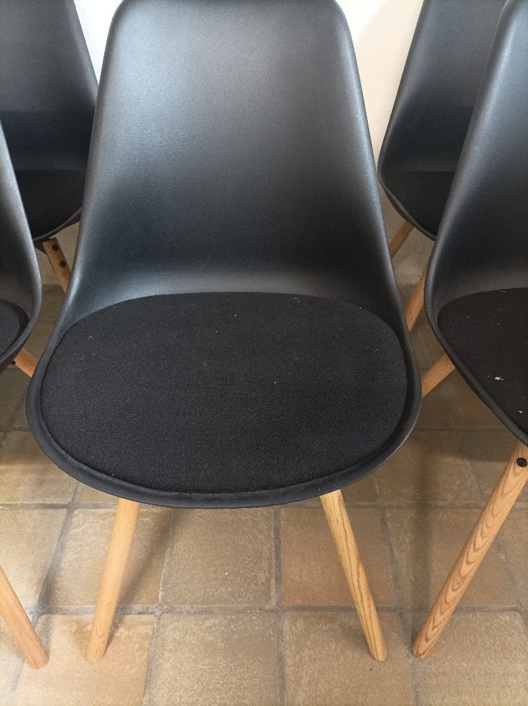 stoelen zwart merk jysk, Ophalen, Nieuw
