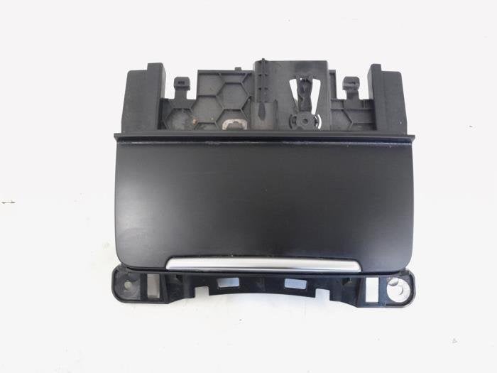 Cendrier avant d'un Audi A4, Autos : Pièces & Accessoires, -, 3 mois de garantie, Audi, Utilisé