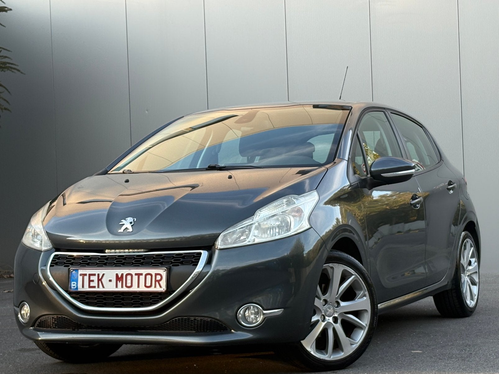 PEUGEOT 208 1.2 BENZINE, GEKEURD, AIRCO, CRUISE,NAVI, FULL., Euro 5, Achat, Entreprise, Garantie prolongée