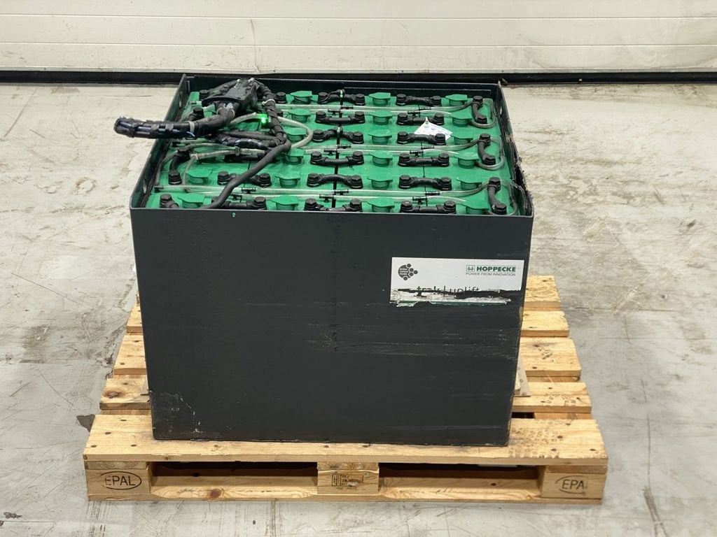 HOPPECKE 48V/750Ah, Gebruikt