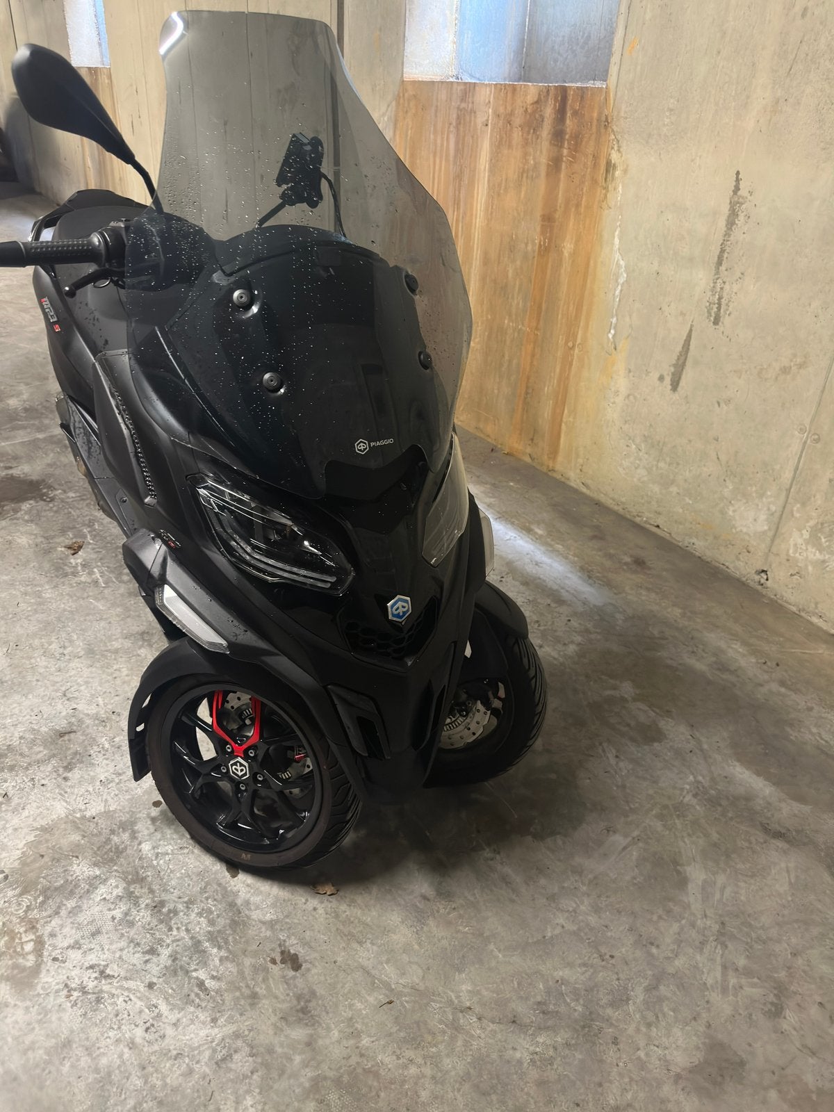 Piaggio MP3 400 HPE SPORT incl. Carplay & dual dashcam, 400 cc, Scooter, Occasion, Particulier