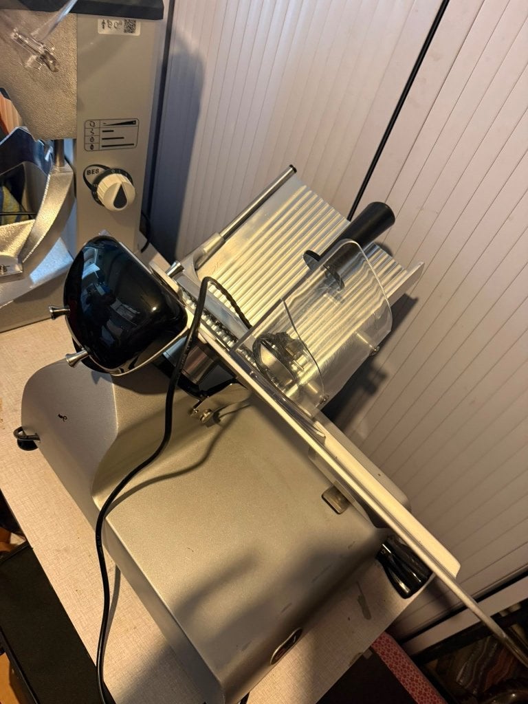 SNIJMACHINE BERKEL R.L. 300, Enlèvement, Utilisé, Boulangerie et Boucherie