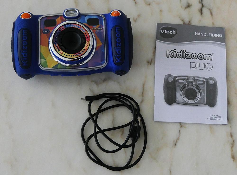 V-Tech Kidizoom duo, Enfants & Bébés, Jouets | Vtech, Enlèvement, Comme neuf